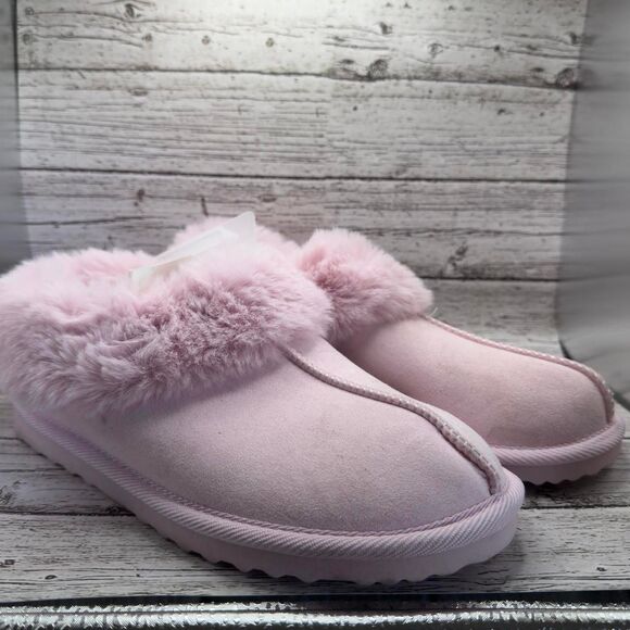 Cat & Jack Kids Piper Faux Fur Cuff Scuff Slippers - Picture 1 of 5